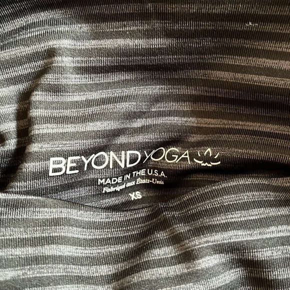 Beyond Yoga | Surf Stripe High Waisted Legging Sz XS Workout Activewear Gym - Picture 7 of 9